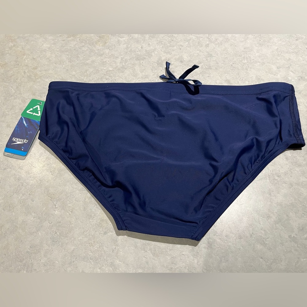 Speedo - Picture 6 of 6